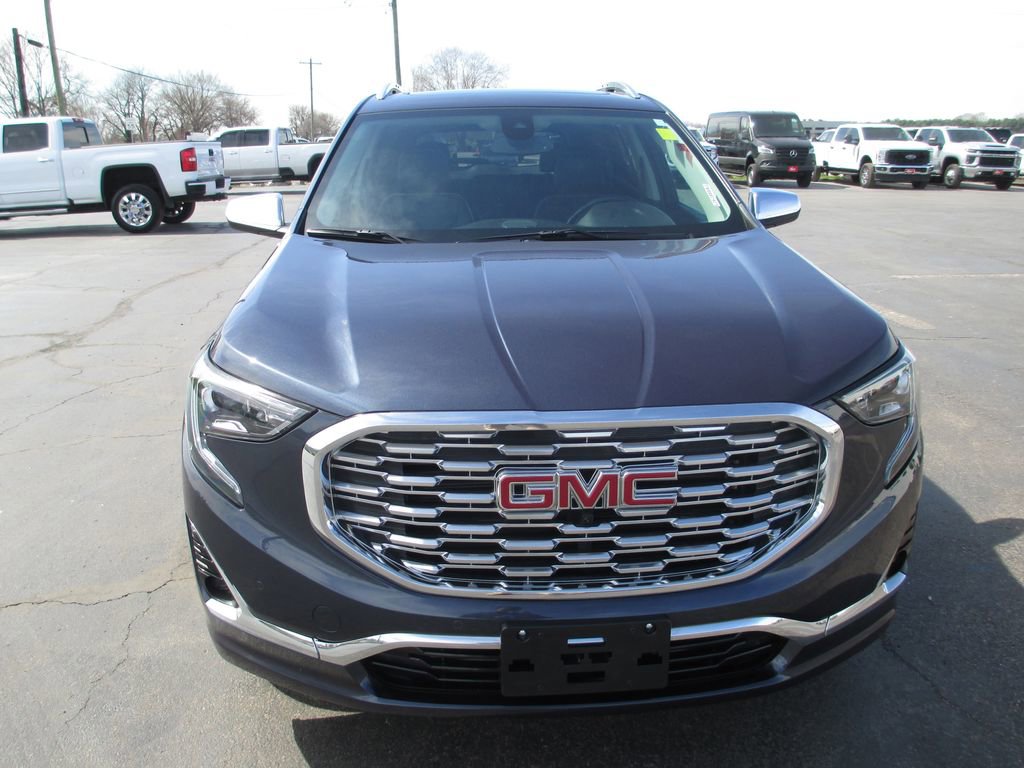 Used 2018 GMC Terrain Denali w/ Advanced Safety Package image 12
