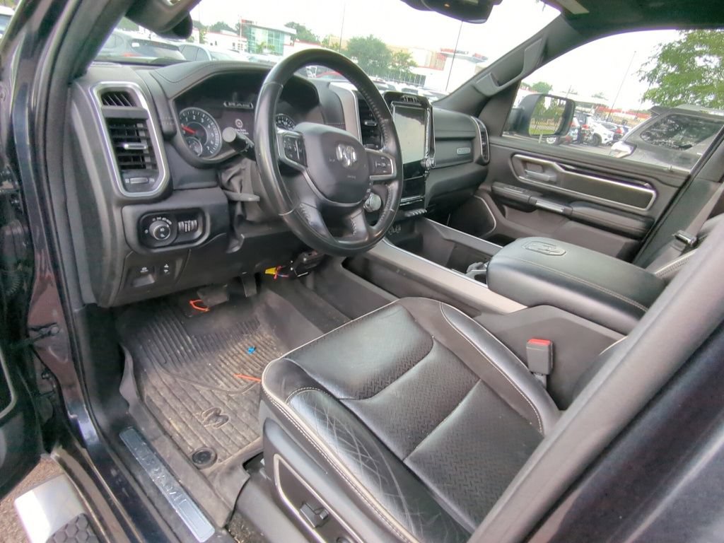 Used 2021 RAM 1500 Laramie w/ Sport Appearance Package AWD/4WD image 8