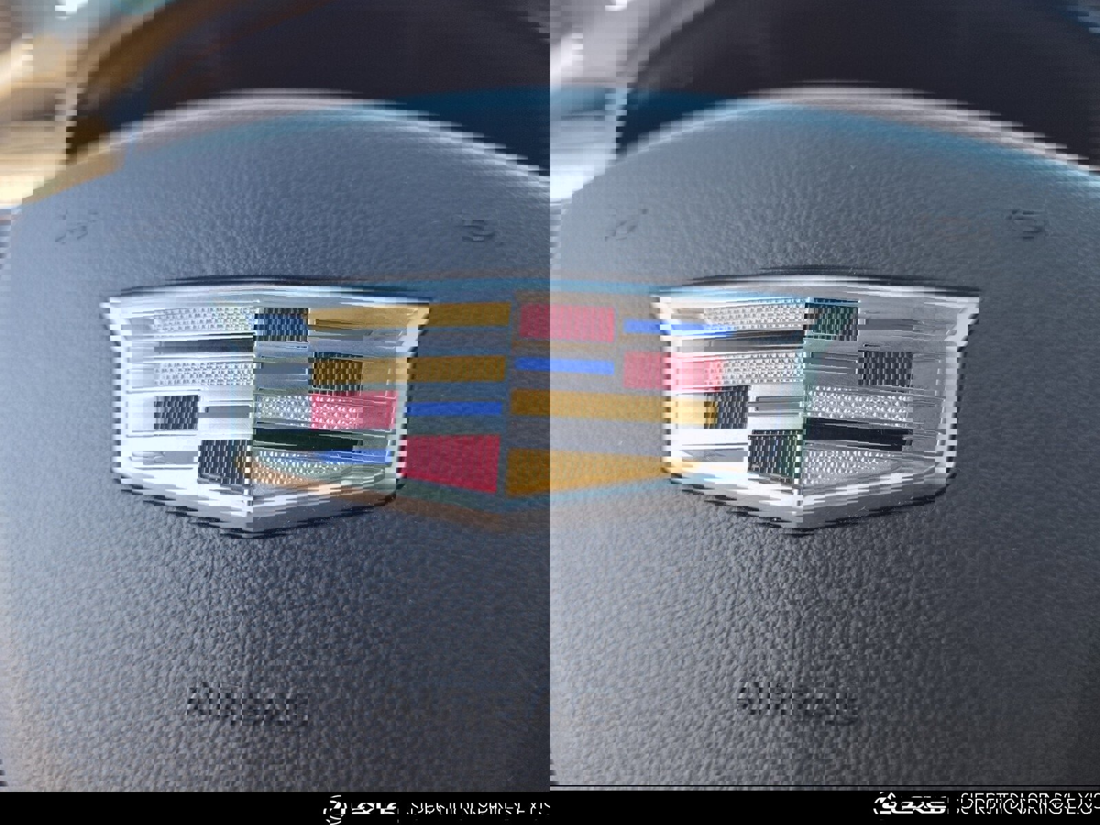 Used 2018 Cadillac XT5 Luxury w/ Driver Awareness Package image 26