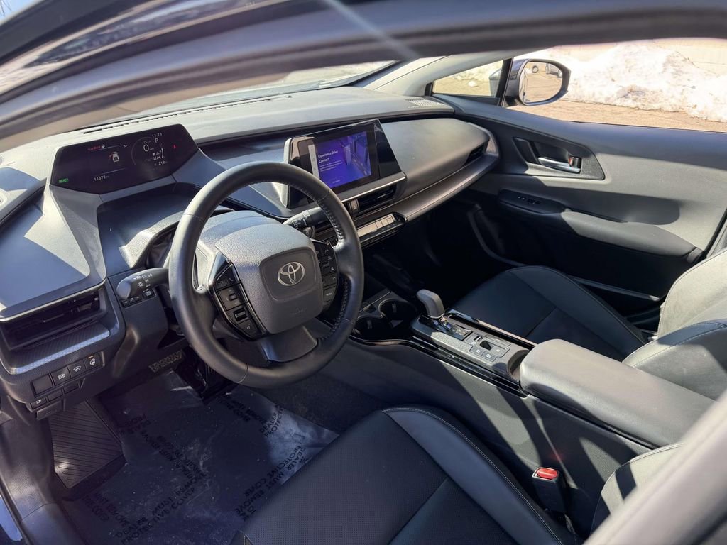Used 2024 Toyota Prius XLE image 26