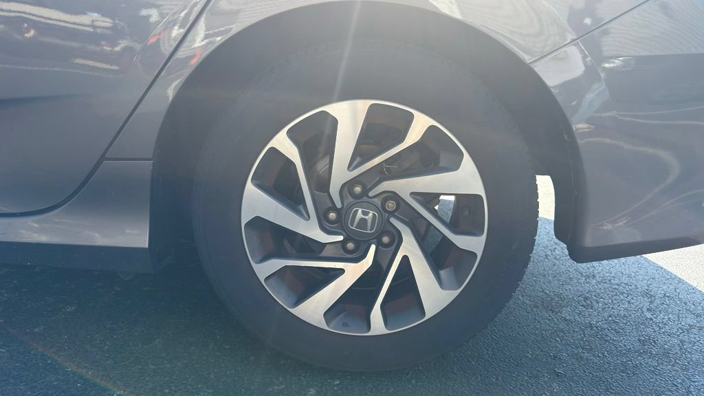 Used 2016 Honda Civic EX image 7