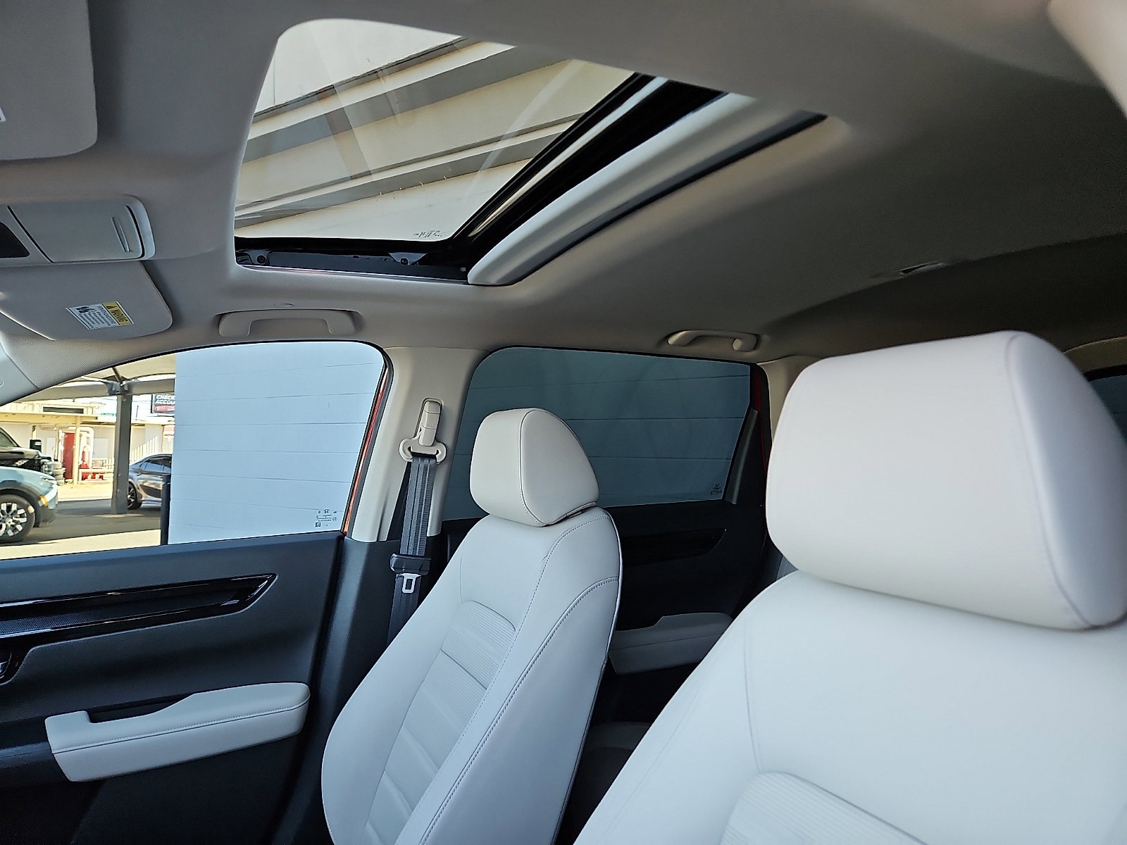 Used 2024 Honda CR-V EX-L image 9