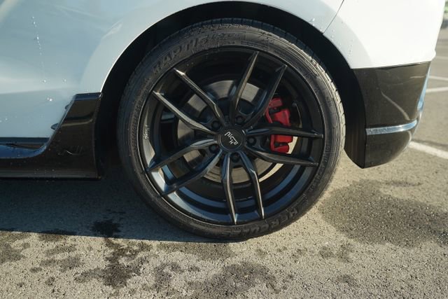 Used 2020 Hyundai Veloster N w/ Performance Package image 38