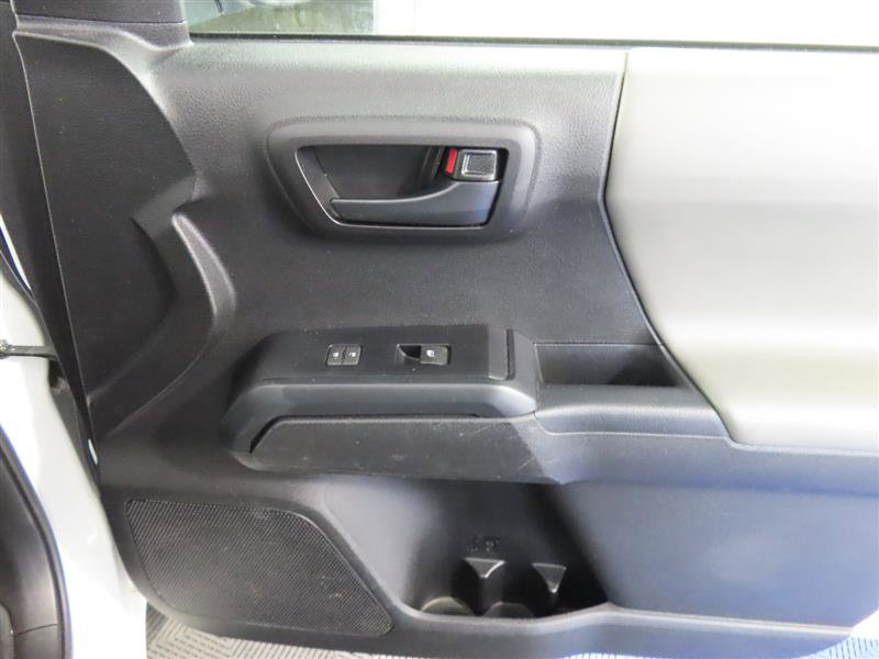 Used 2021 Toyota Tacoma SR image 21