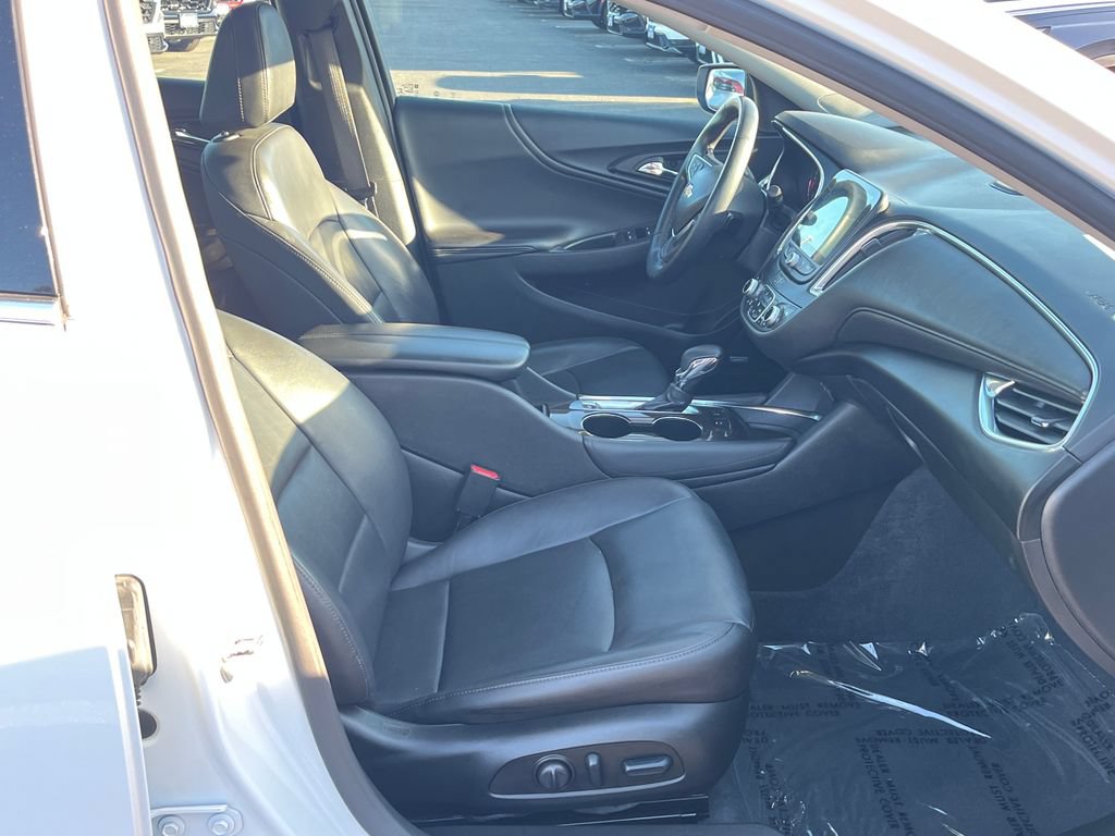 Used 2024 Chevrolet Malibu LT FWD image 44