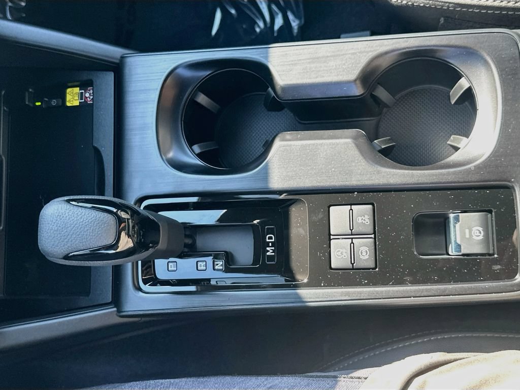 New 2026 Subaru Outback Limited AWD/4WD image 15