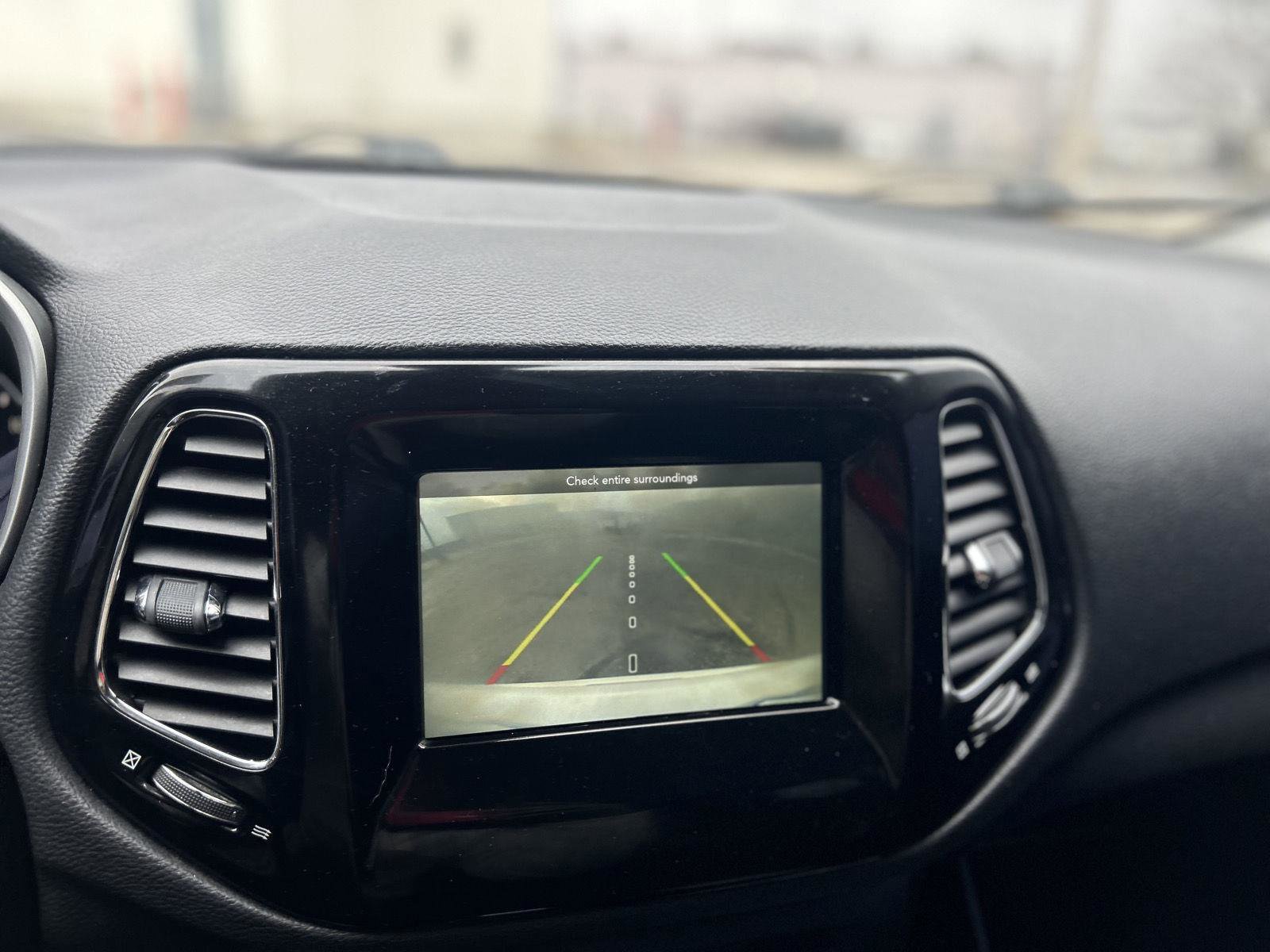 Used 2019 Jeep Compass Altitude image 24