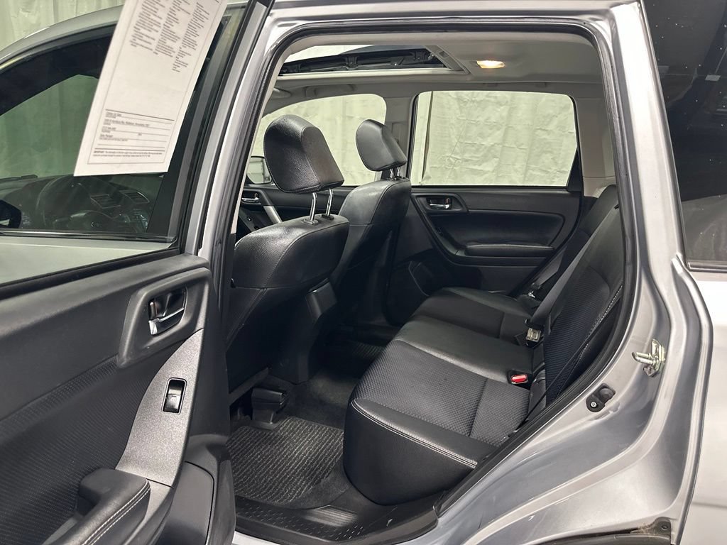 Used 2016 Subaru Forester 2.0XT Premium AWD/4WD image 38