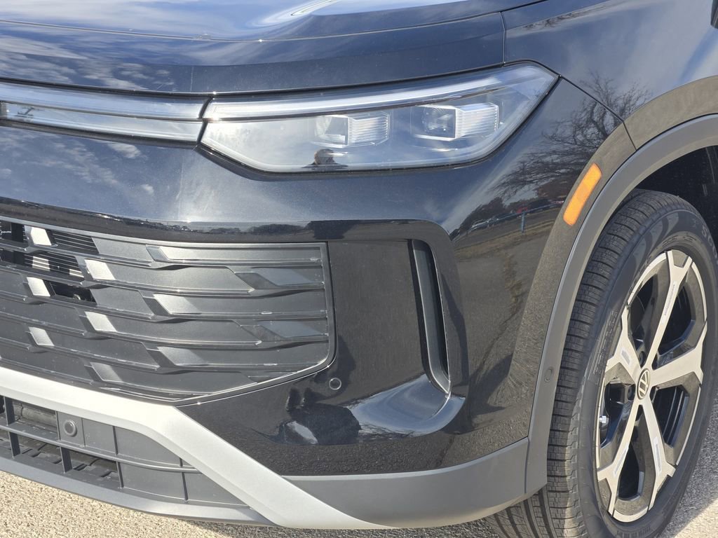 New 2026 Volkswagen Tiguan SE image 6