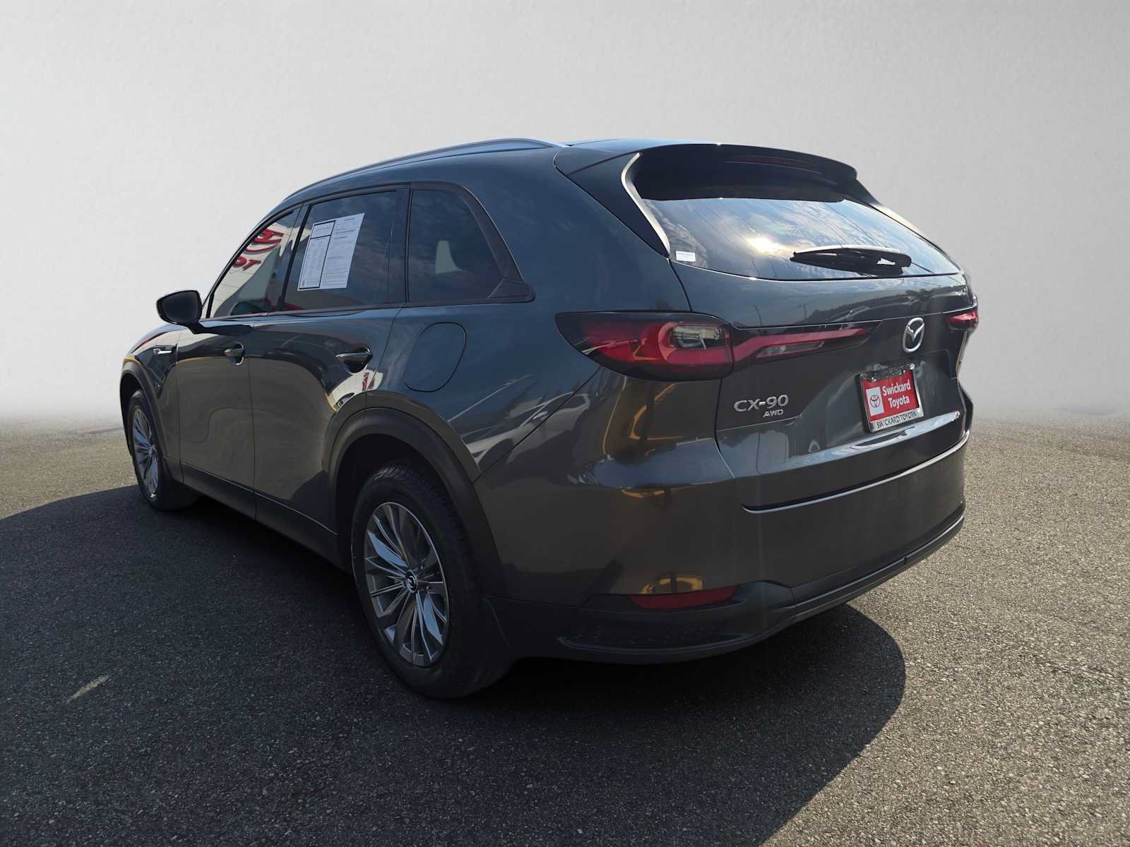 Used 2024 MAZDA CX-90 Plug-In Hybrid w/ Preferred AWD/4WD image 5