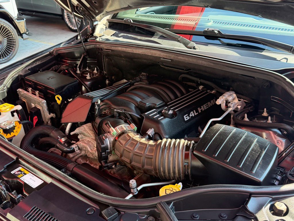 Used 2020 Jeep Grand Cherokee SRT AWD/4WD image 4