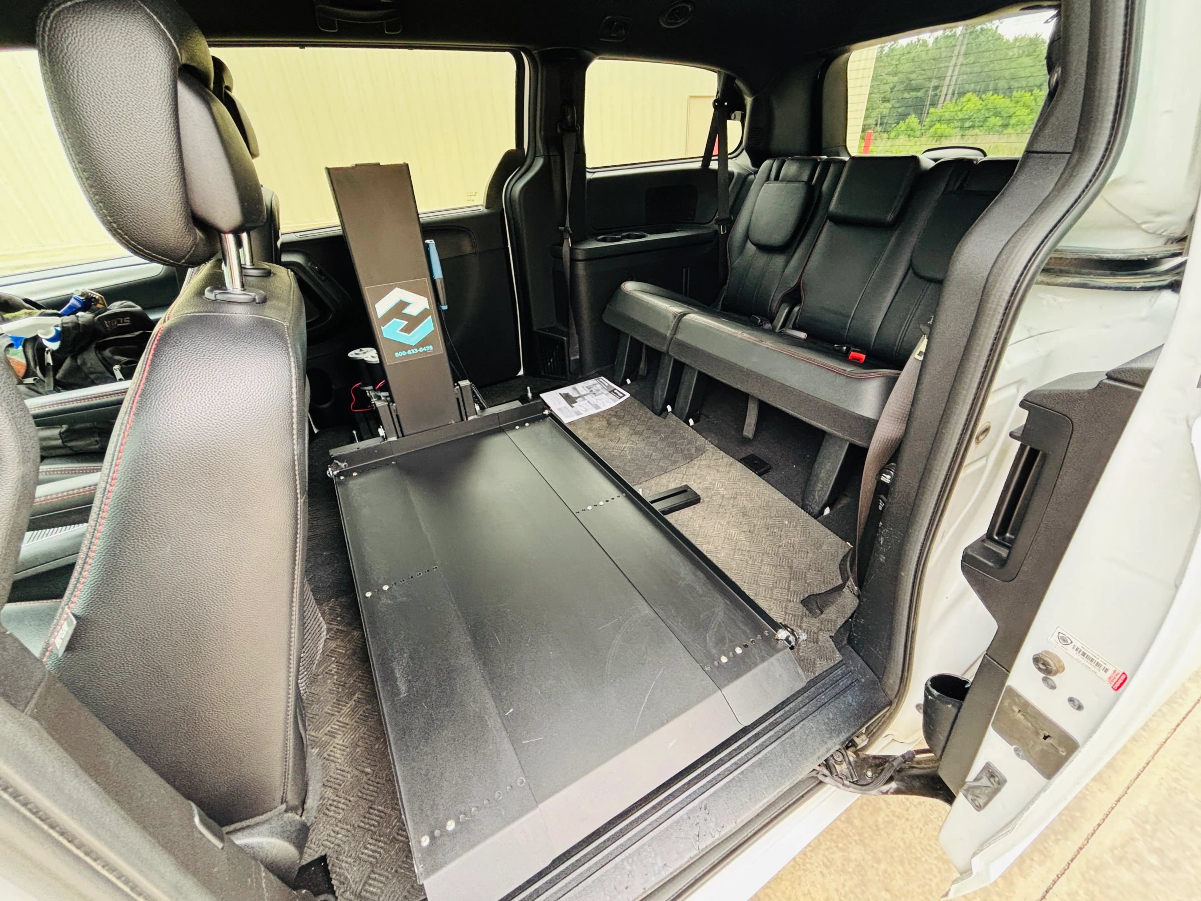 Used 2019 Dodge Grand Caravan GT FWD image 17