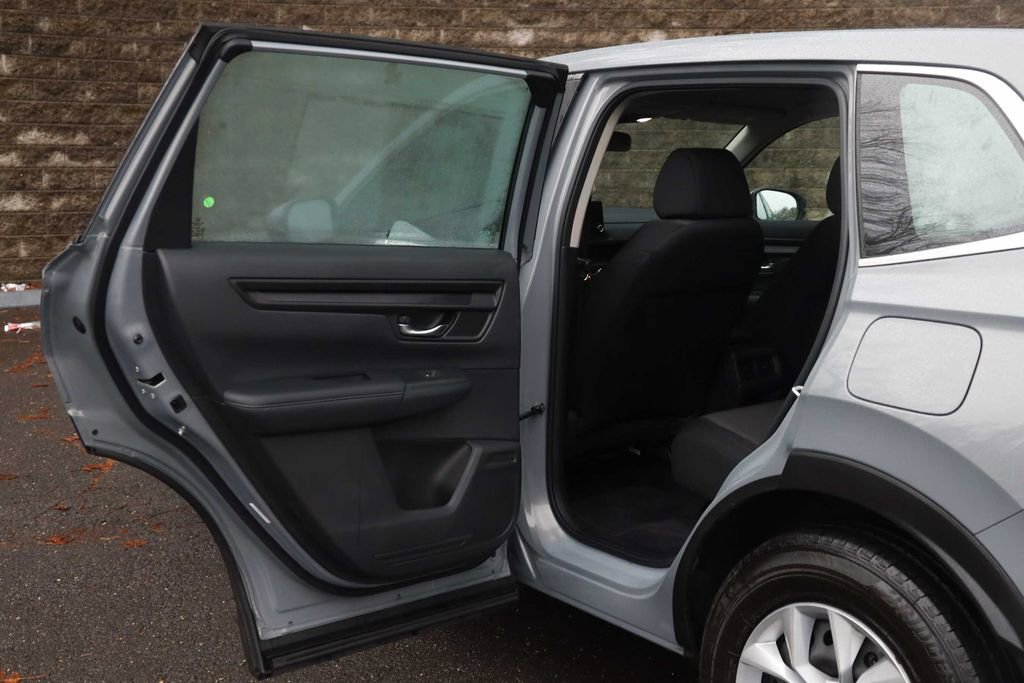 Used 2023 Honda CR-V LX image 20