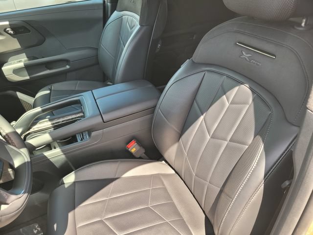 Used 2027 Kia Telluride SX Prestige X-Pro AWD/4WD image 13