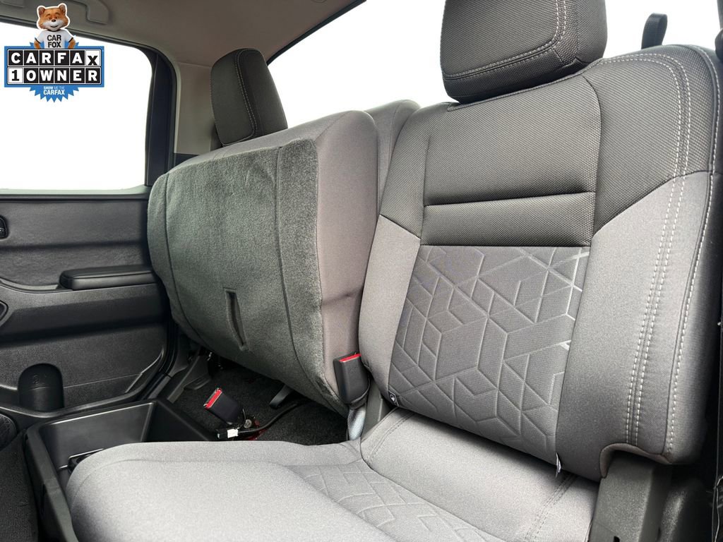 Certified 2025 Nissan Frontier SV AWD/4WD image 14