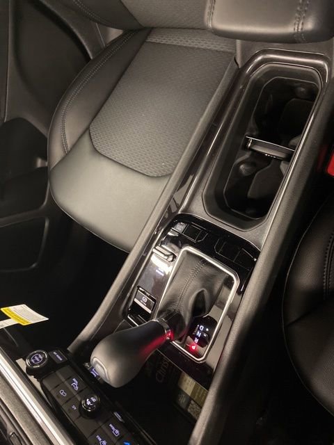 Used 2026 Jeep Compass Latitude image 13