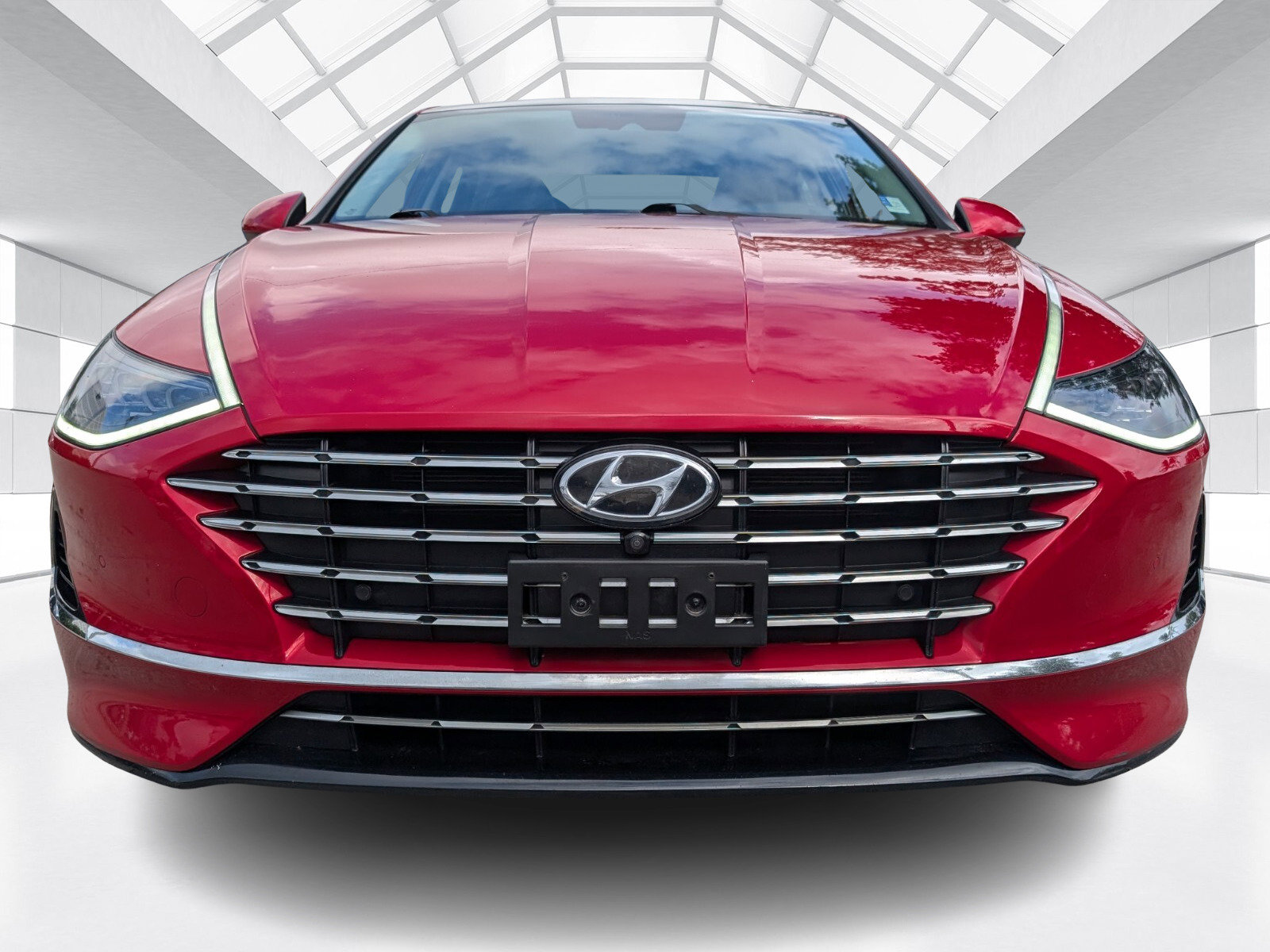 Used 2021 Hyundai Sonata Limited image 2