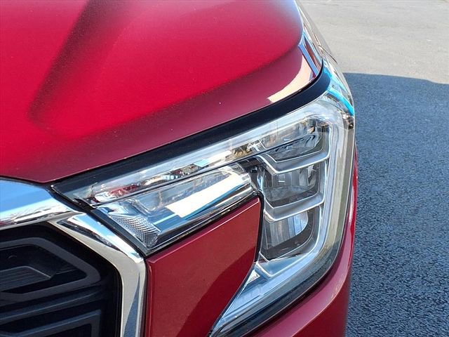 Used 2024 GMC Terrain SLE w/ Driver Convenience Package image 22