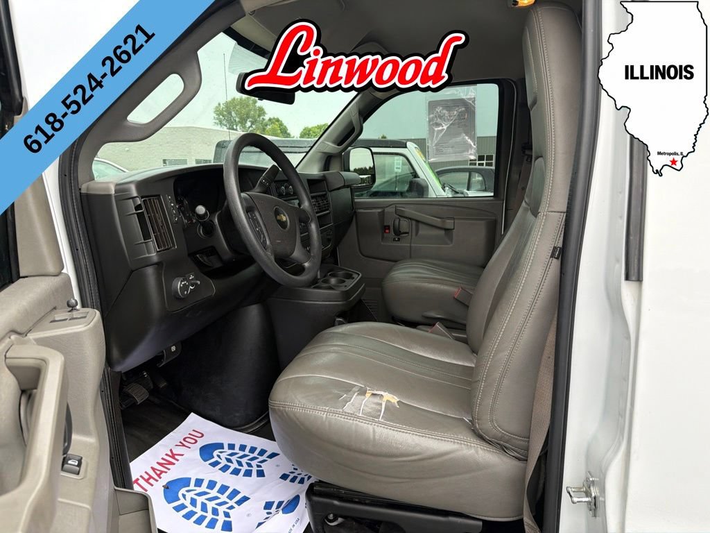 Used 2020 Chevrolet Express 2500 w/ Driver Convenience Package RWD image 17
