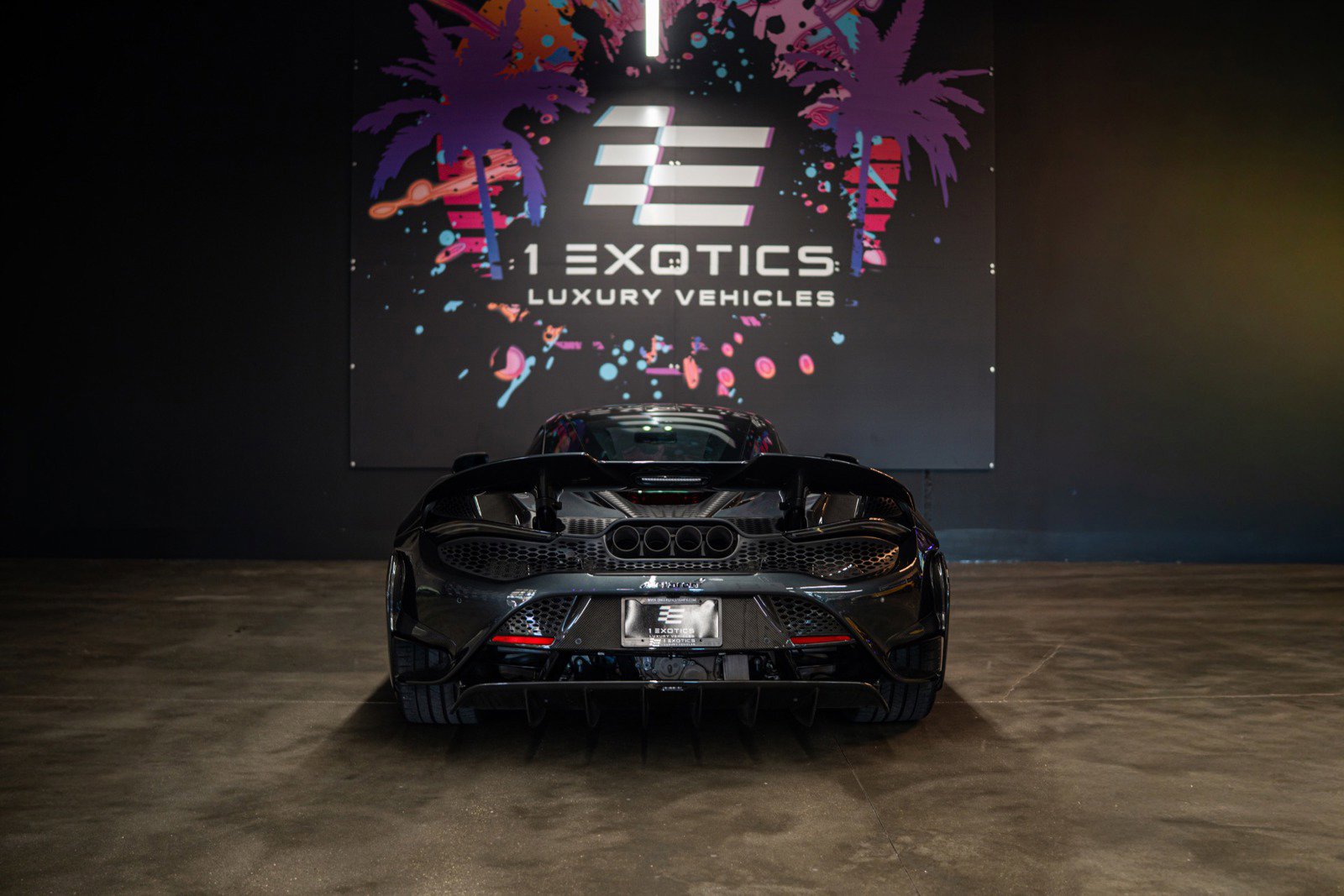 Used 2021 McLaren 765LT image 7