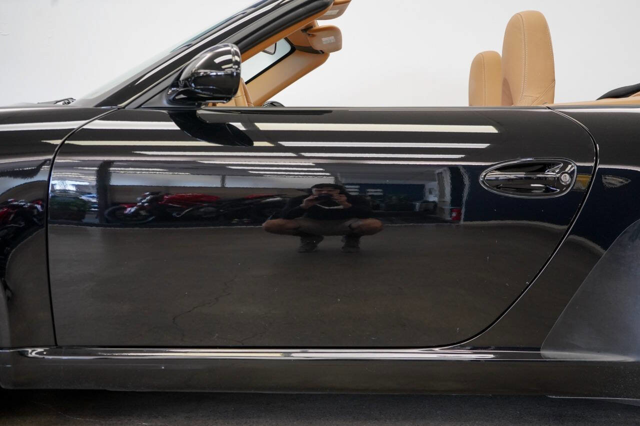 Used 2009 Porsche 911 Carrera S image 10