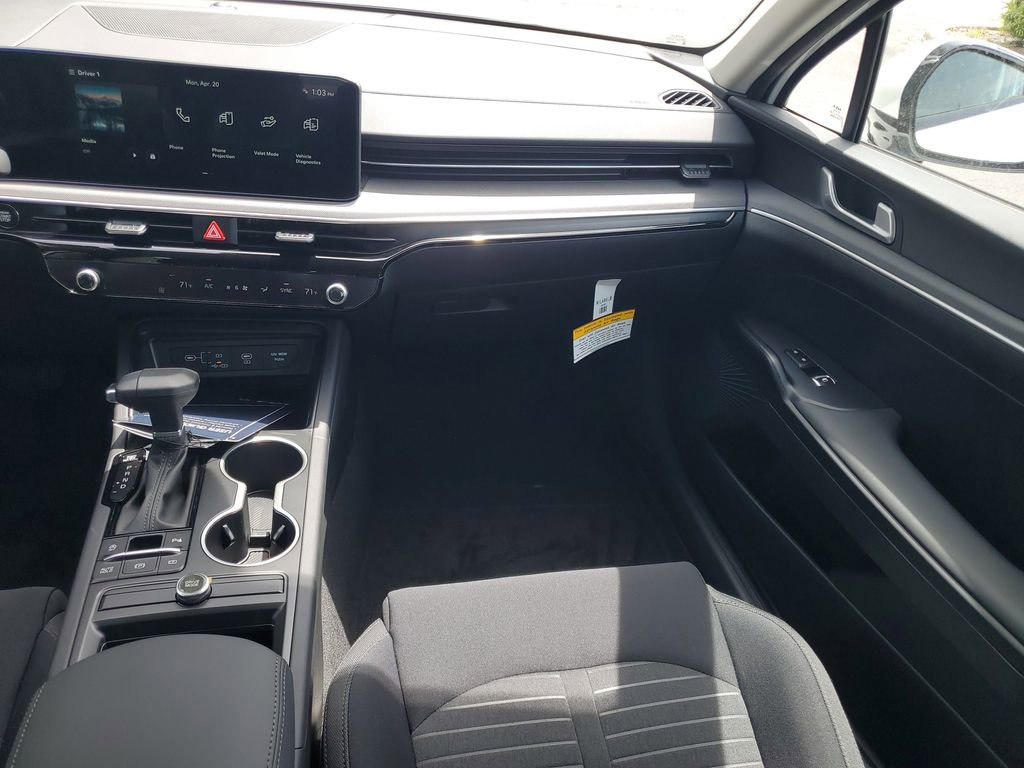New 2026 Kia K5 LXS FWD image 25