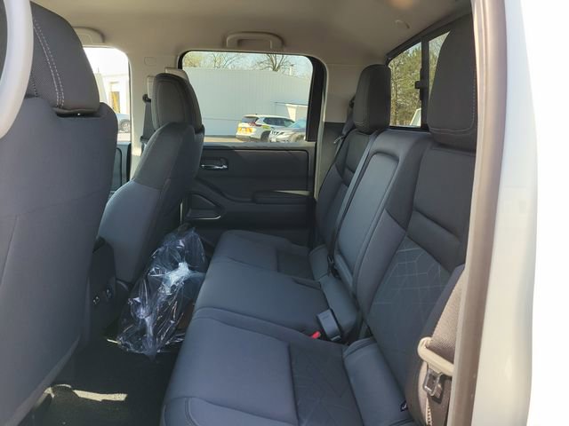 New 2025 Nissan Frontier SV w/ SV Convenience Package image 17