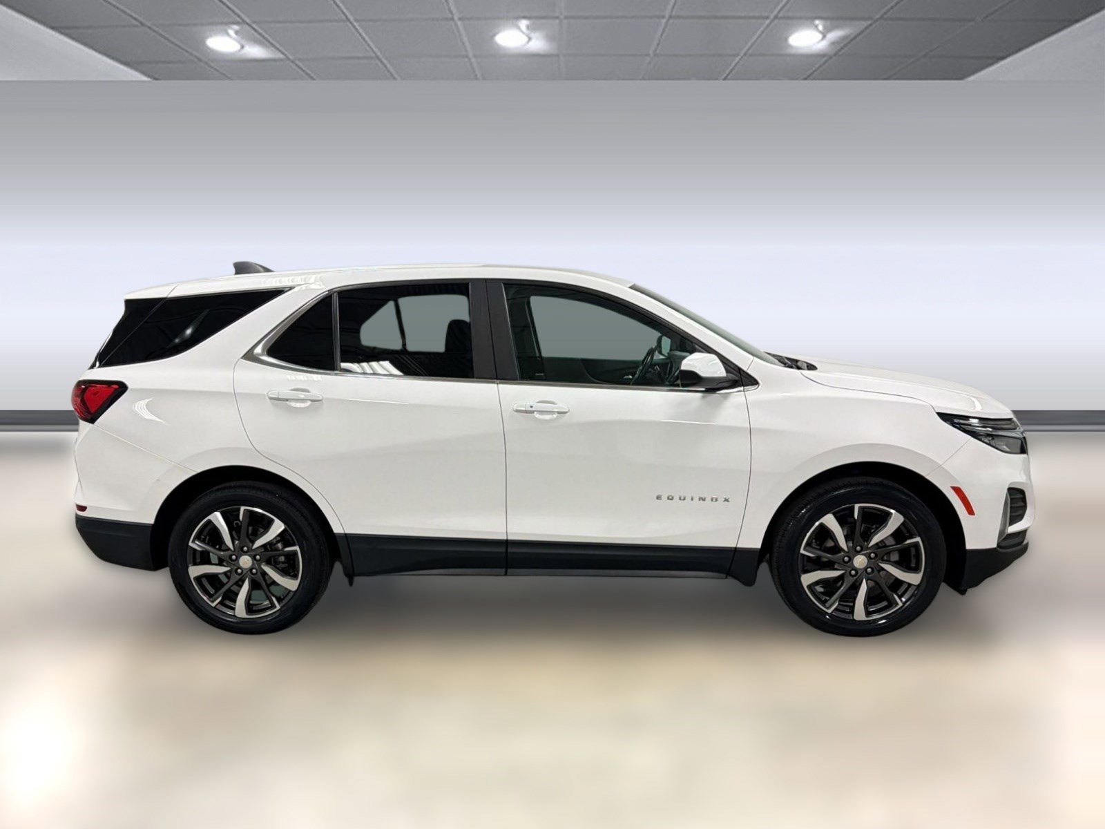 Used 2022 Chevrolet Equinox LT FWD image 8