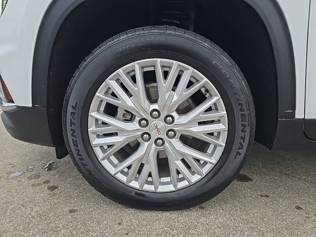 Used 2024 GMC Acadia Elevation image 36