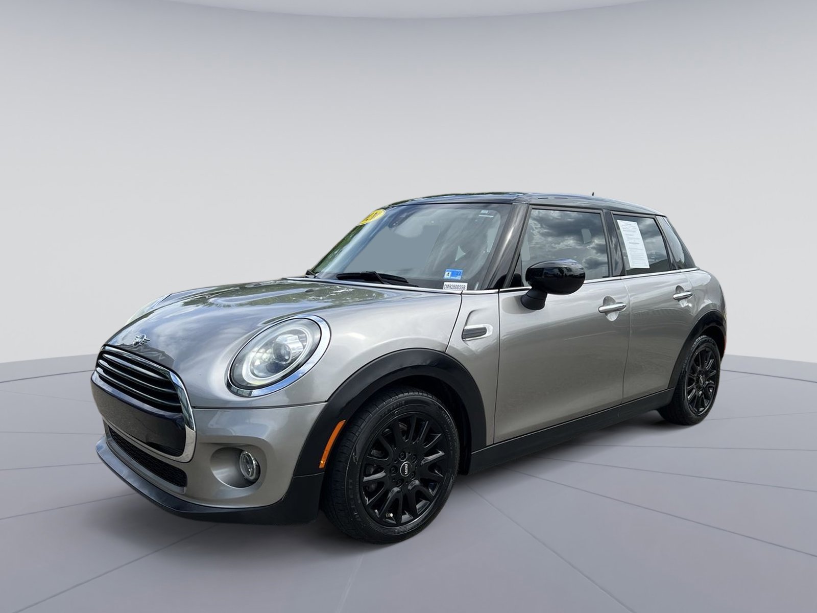 Used 2020 MINI Cooper 4-Door Hardtop w/ Storage Package image 1