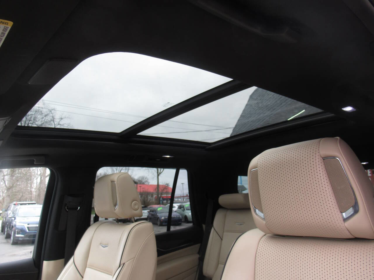 Used 2021 Cadillac Escalade Premium Luxury w/ Driver Assist Tech Package image 38