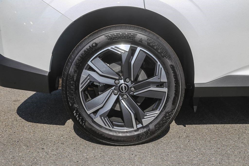 New 2026 Nissan Murano SV w/ Cargo Package AWD/4WD image 10
