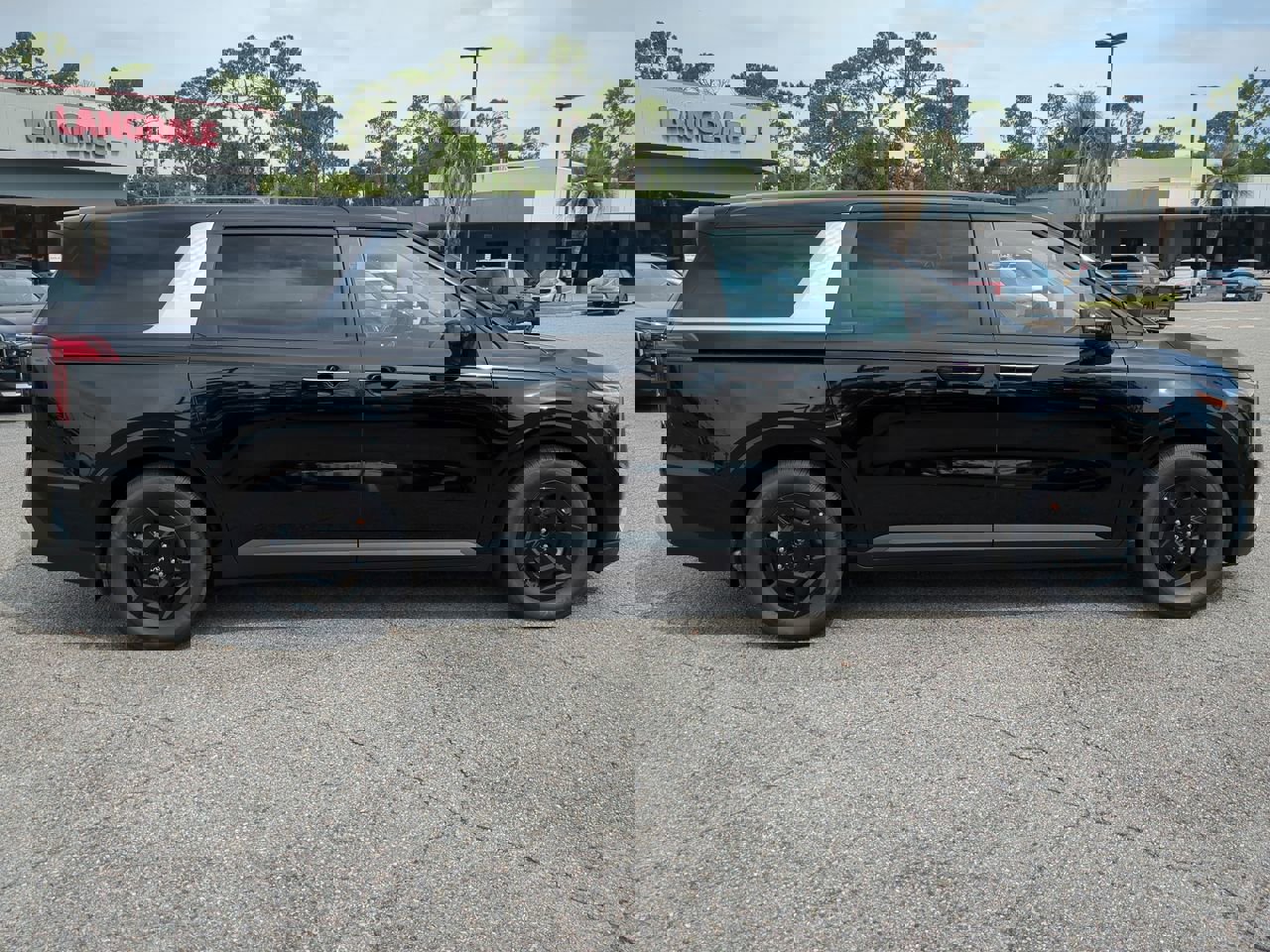 New 2026 Kia Carnival image 3