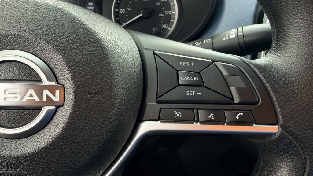 Used 2025 Nissan Versa SV FWD image 20