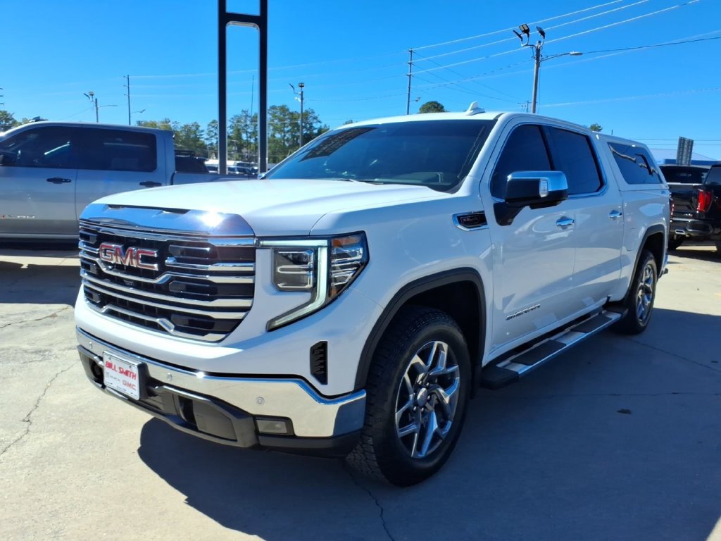 Used 2024 GMC Sierra 1500 SLT w/ SLT Premium Plus Package AWD/4WD image 3