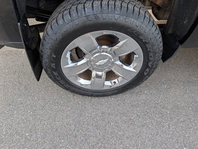Used 2018 Chevrolet Silverado 1500 LTZ w/ Sport Package AWD/4WD image 9