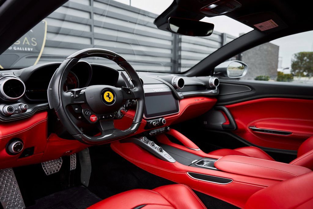 Used 2020 Ferrari GTC4Lusso T RWD image 2