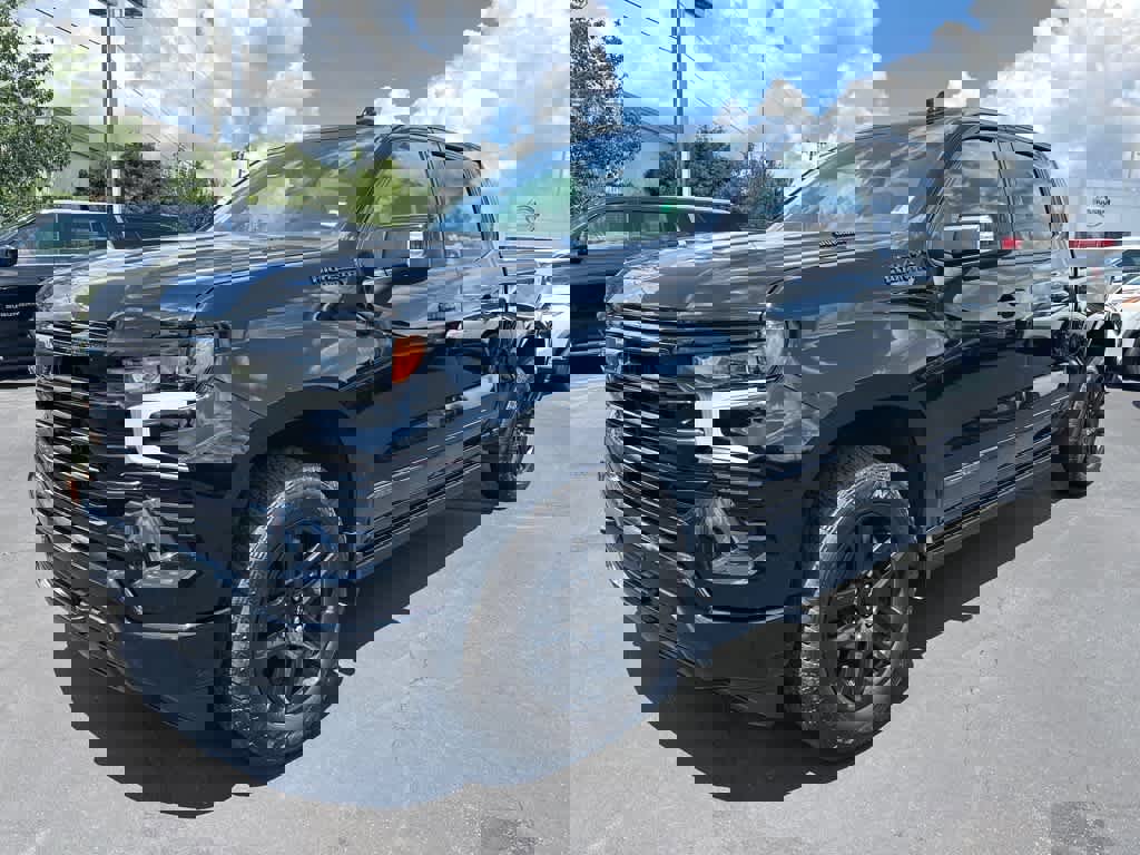 Used 2025 Chevrolet Silverado 1500 High Country w/ Midnight Edition image 7