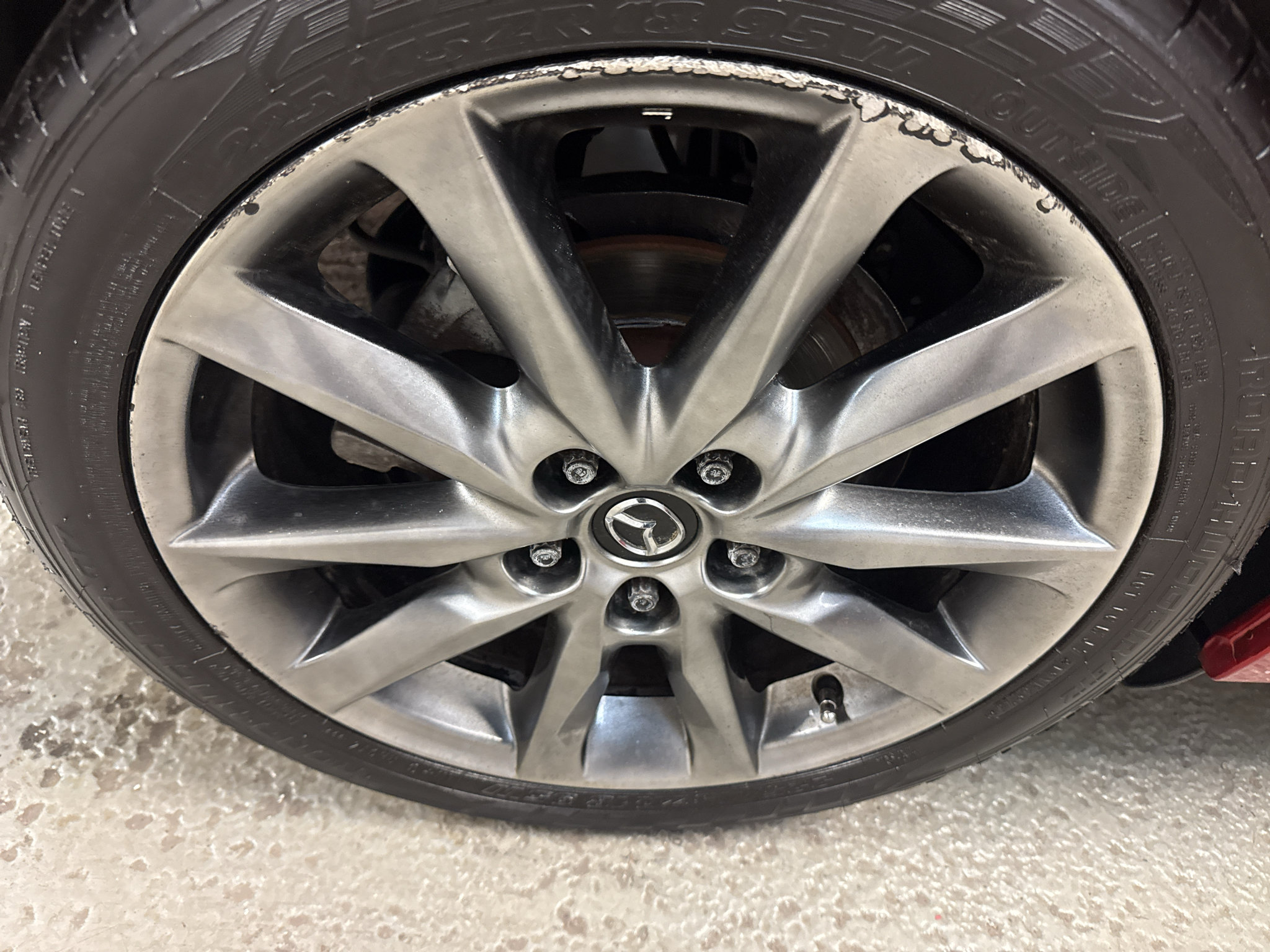Used 2018 MAZDA MAZDA3 Touring FWD image 29