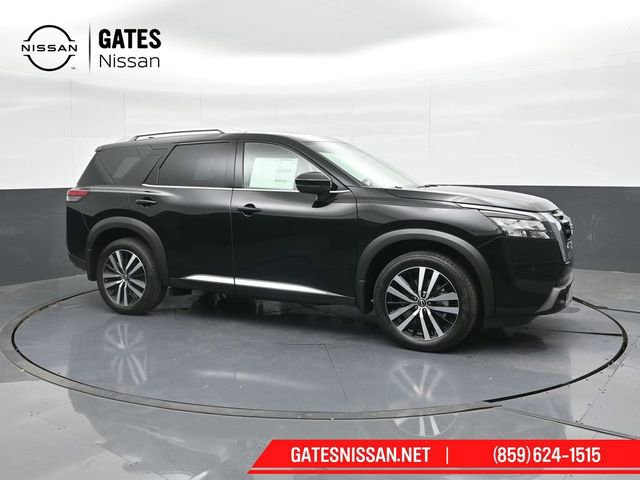 Used 2025 Nissan Pathfinder Platinum AWD/4WD image 1