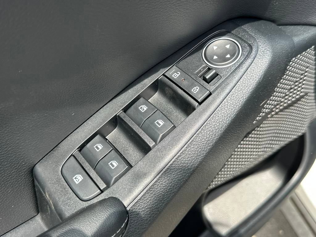 New 2025 Kia Seltos S image 11