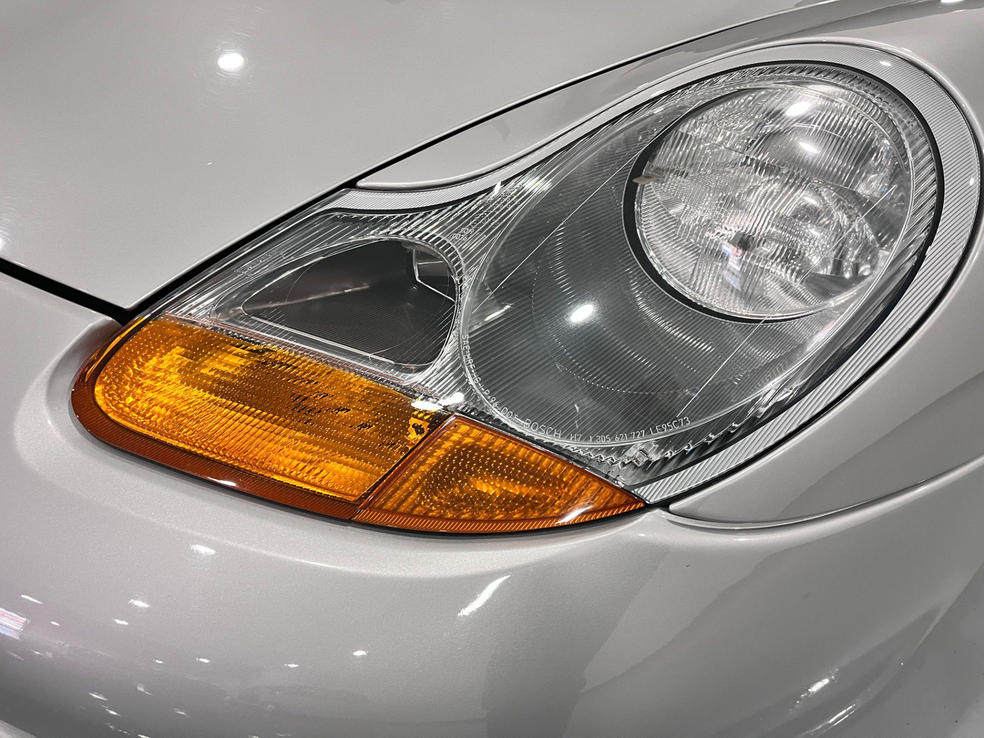 Used 2001 Porsche Boxster RWD image 26