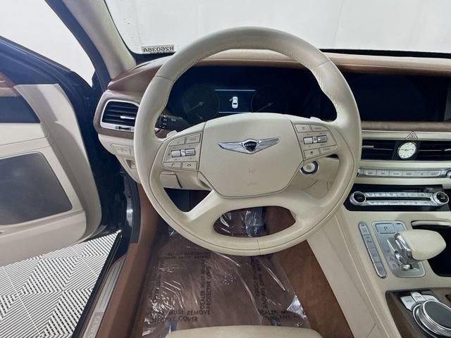 Used 2021 Genesis G90 5.0 Ultimate image 11