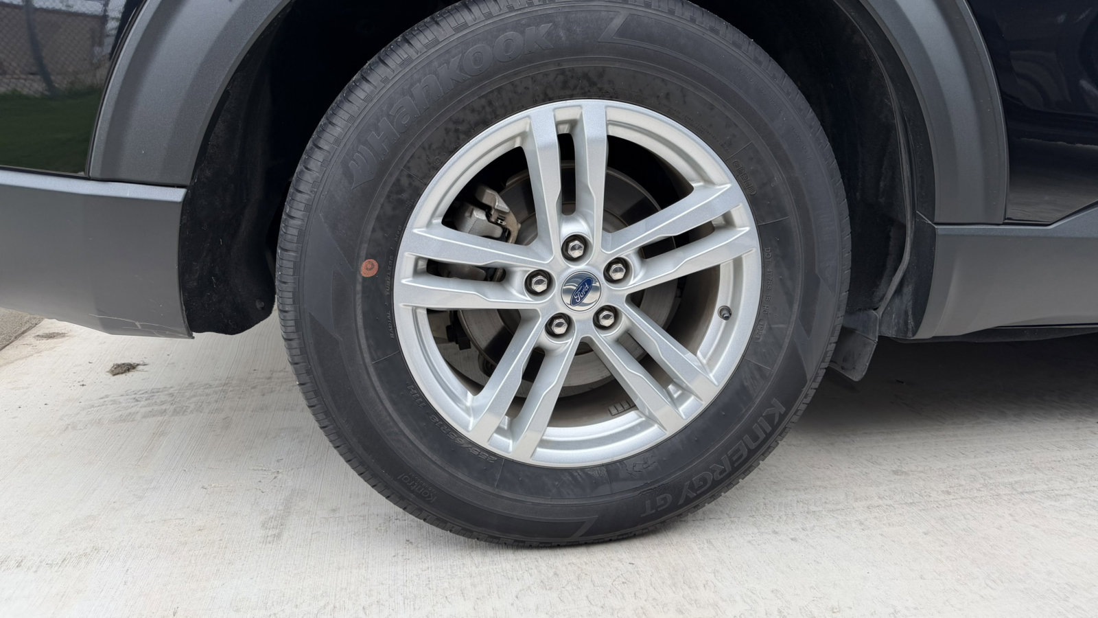 Used 2022 Ford Explorer XLT w/ Equipment Group 202A RWD image 7