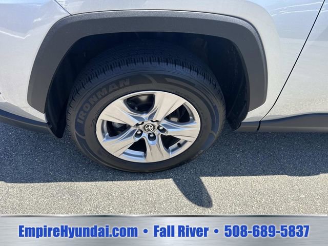 Used 2023 Toyota RAV4 XLE FWD image 12