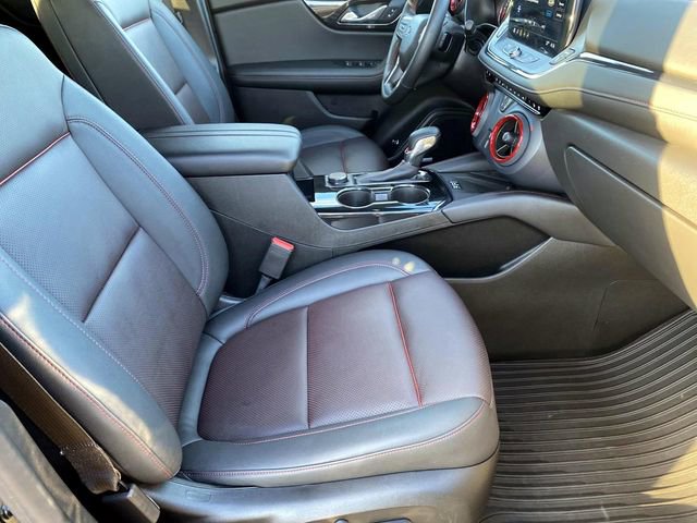 Used 2023 Chevrolet Blazer RS w/ Enhanced Convenience Package image 25