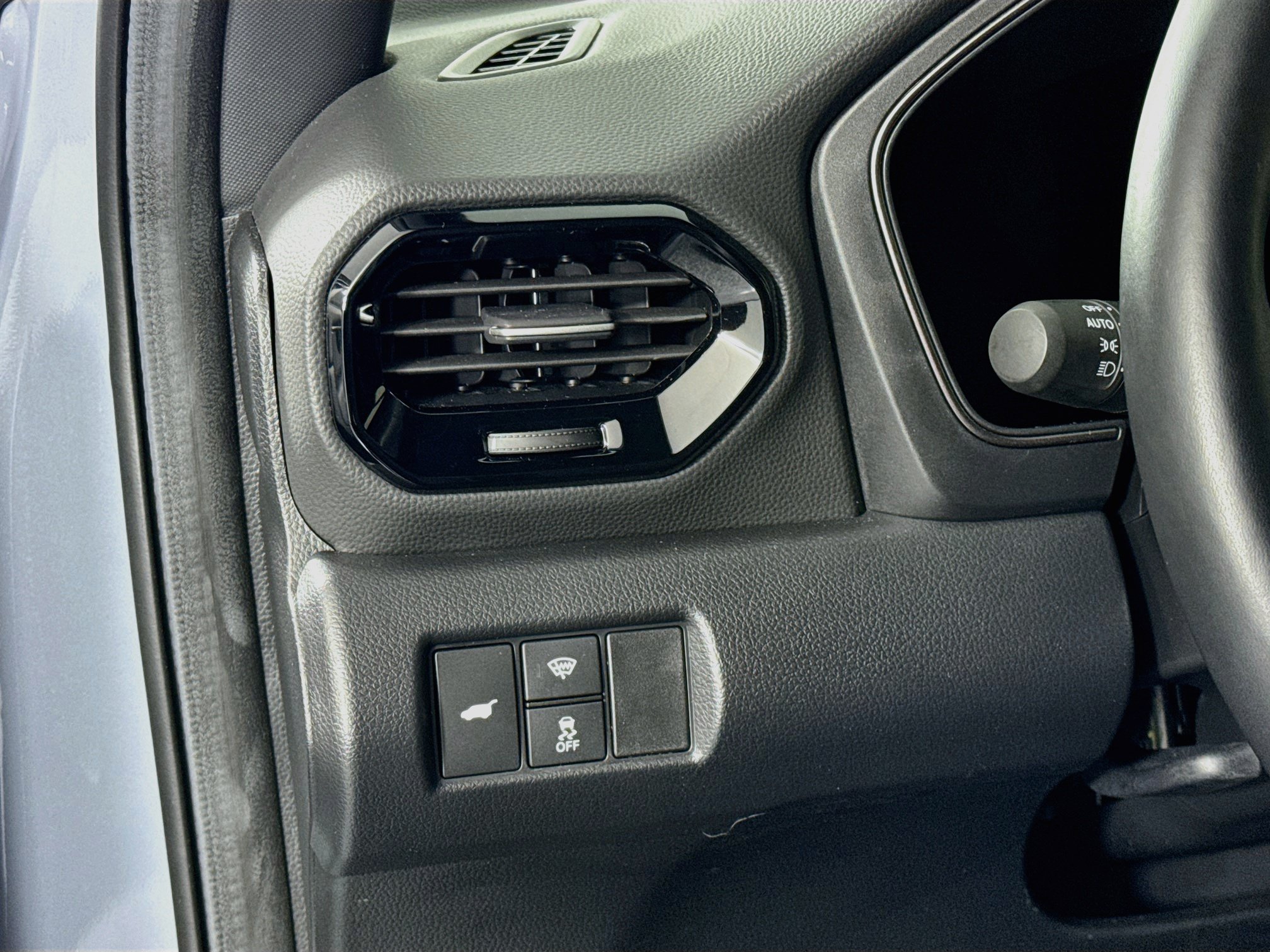 Certified 2025 Honda Pilot TrailSport image 10