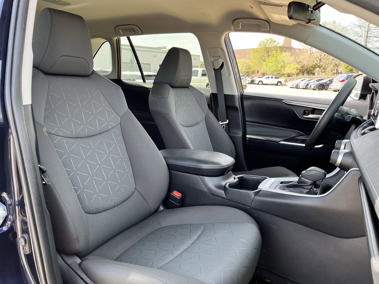 Used 2023 Toyota RAV4 XLE image 24