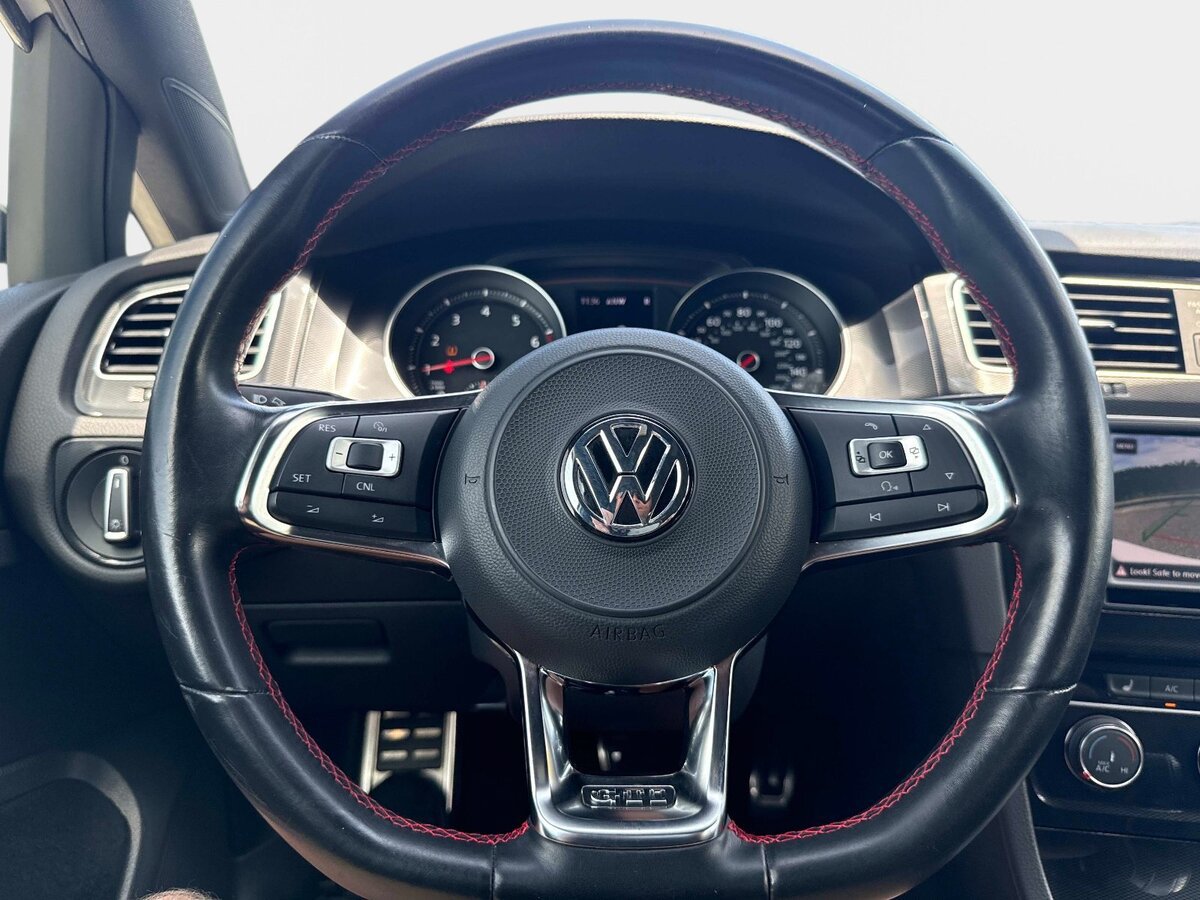 Used 2017 Volkswagen GTI Sport FWD image 27