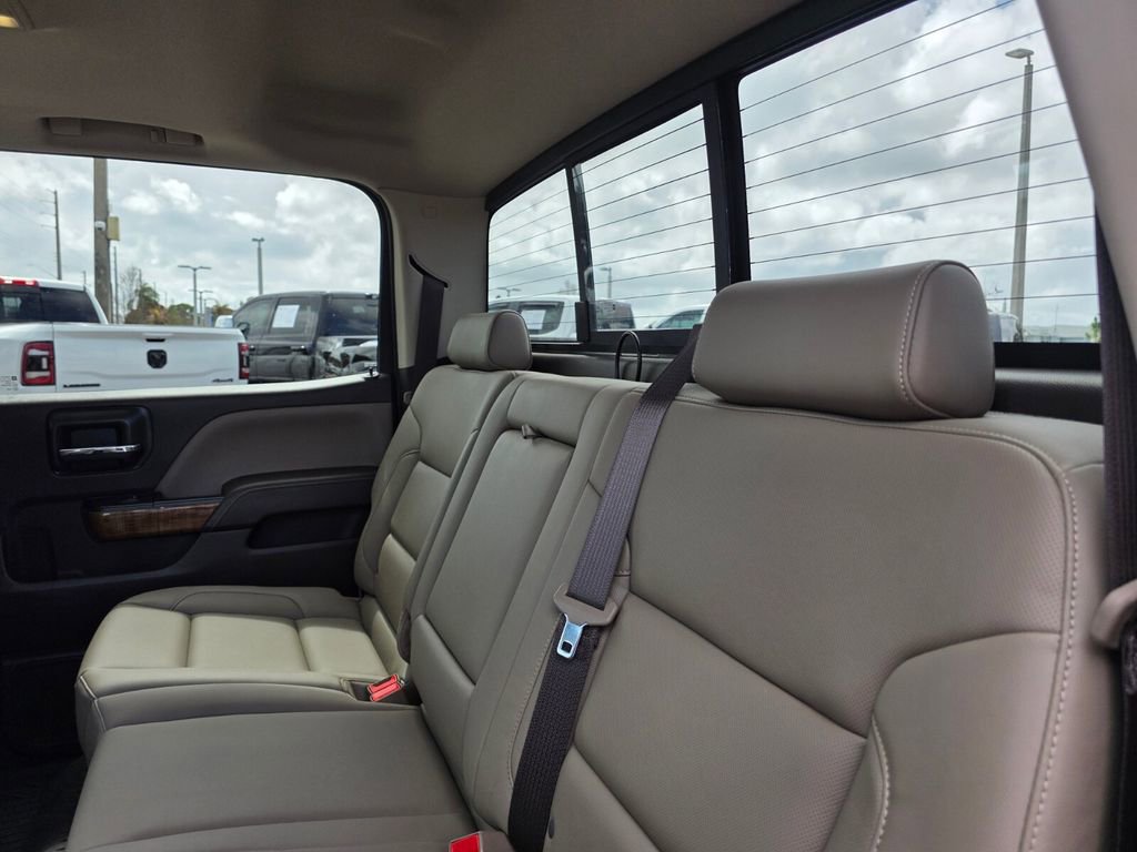 Used 2018 GMC Sierra 1500 SLT AWD/4WD image 16